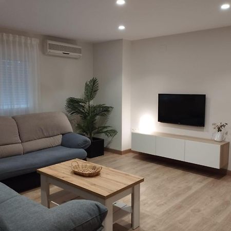 Apartamento Turistico Palacio De Los Deportes Granada Eksteriør billede